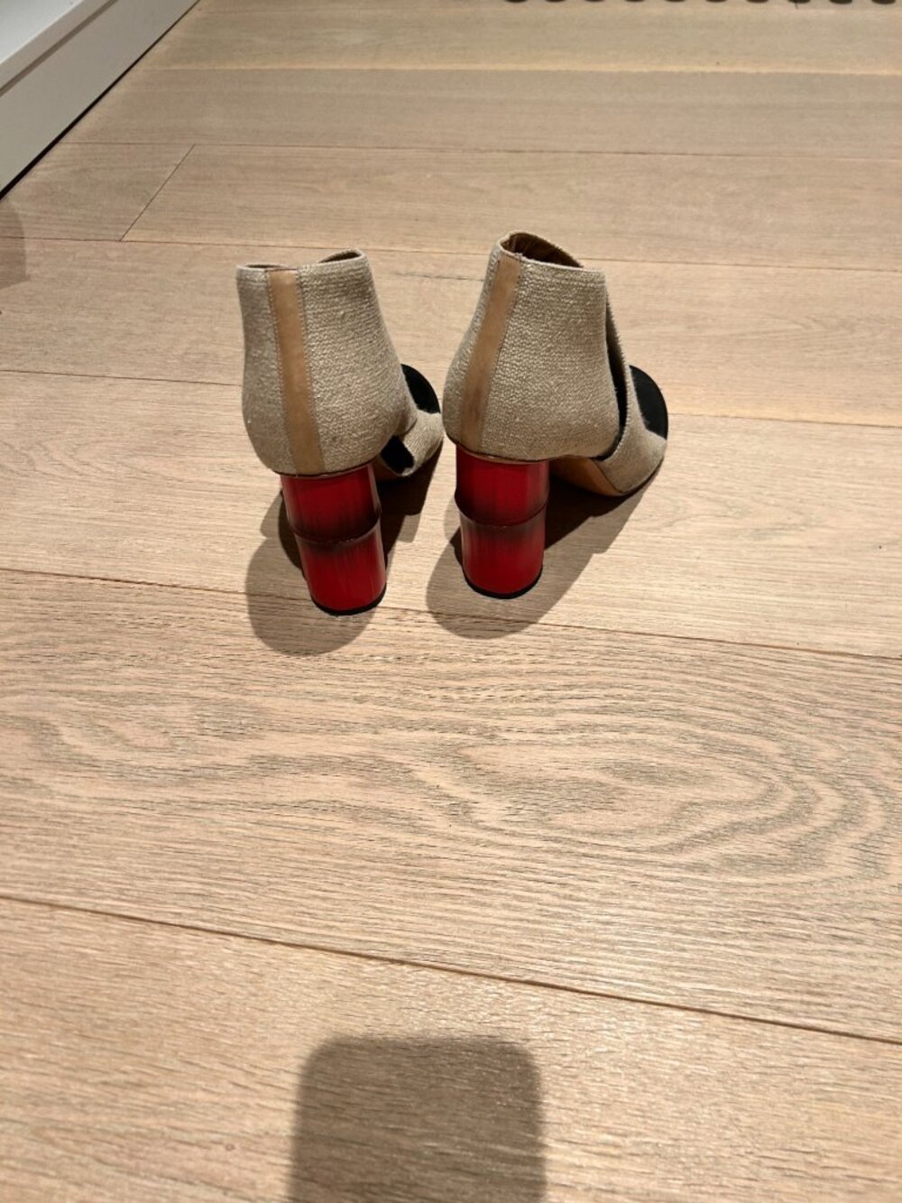 Acne Studios Linen Wrap Heeled Sandals / Booties Size 39 – Red Lucite Heel - Picture 3 of 5